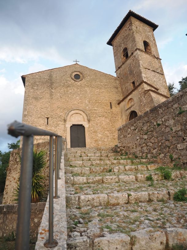 La chiesa di San Tommaso a Roccasecca. Foto di Giancarlo Maria Ricci
