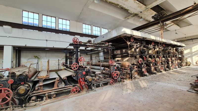 macchina continua delle ex Cartiere Boimond. Foto Giorgio Giovinazzi
