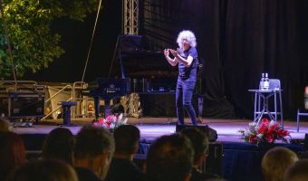Giovanni Allevi a Roccasecca: quando la musica diventa un abbraccio all'umanità